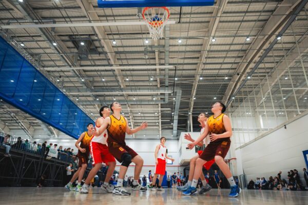 Студенты Югры бросили вызов друг другу