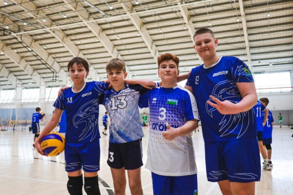 Мяч в игре: волейбол в Ханты‑Мансийске